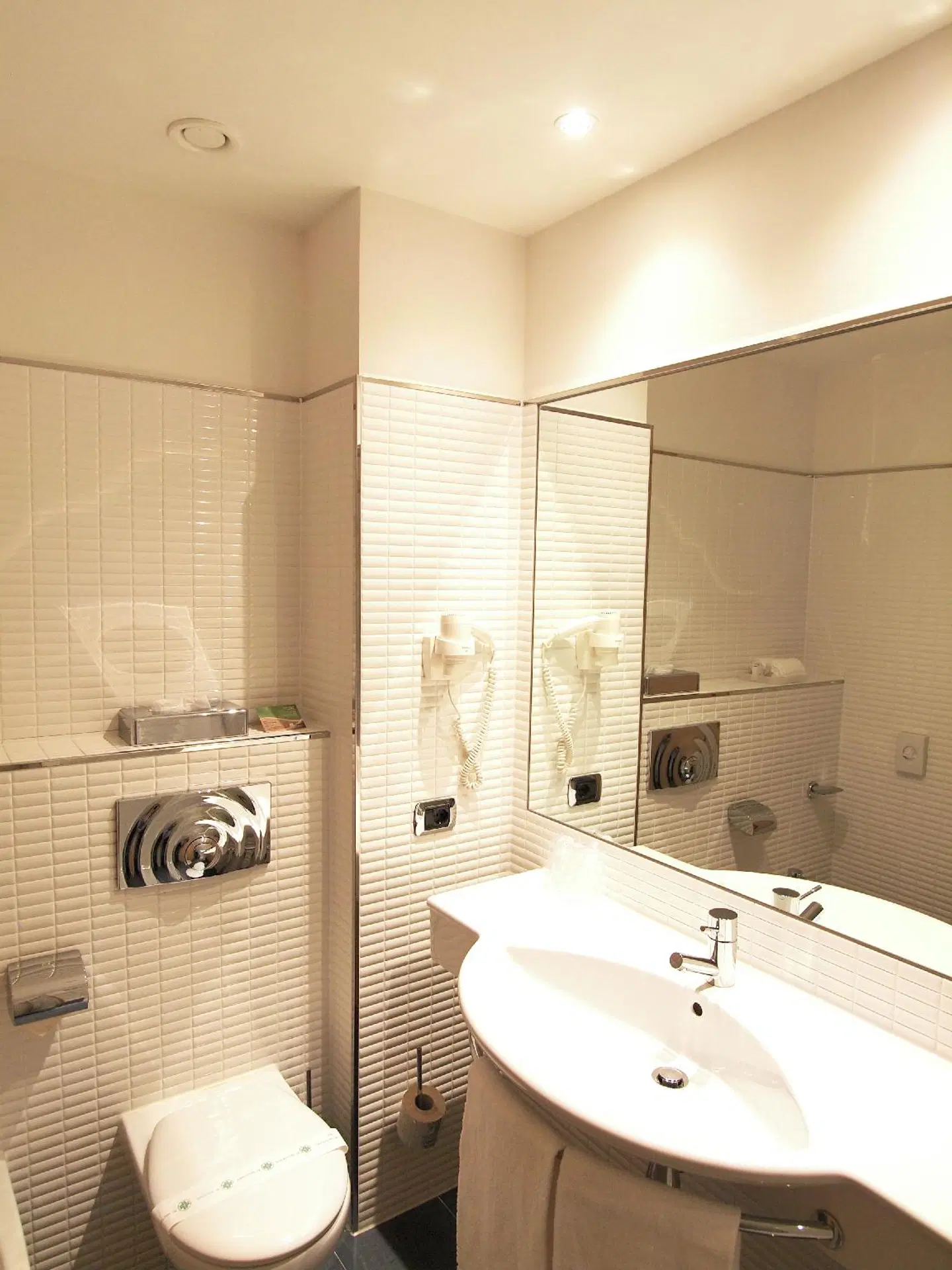 Tower Hotel Malpensa Badezimmer