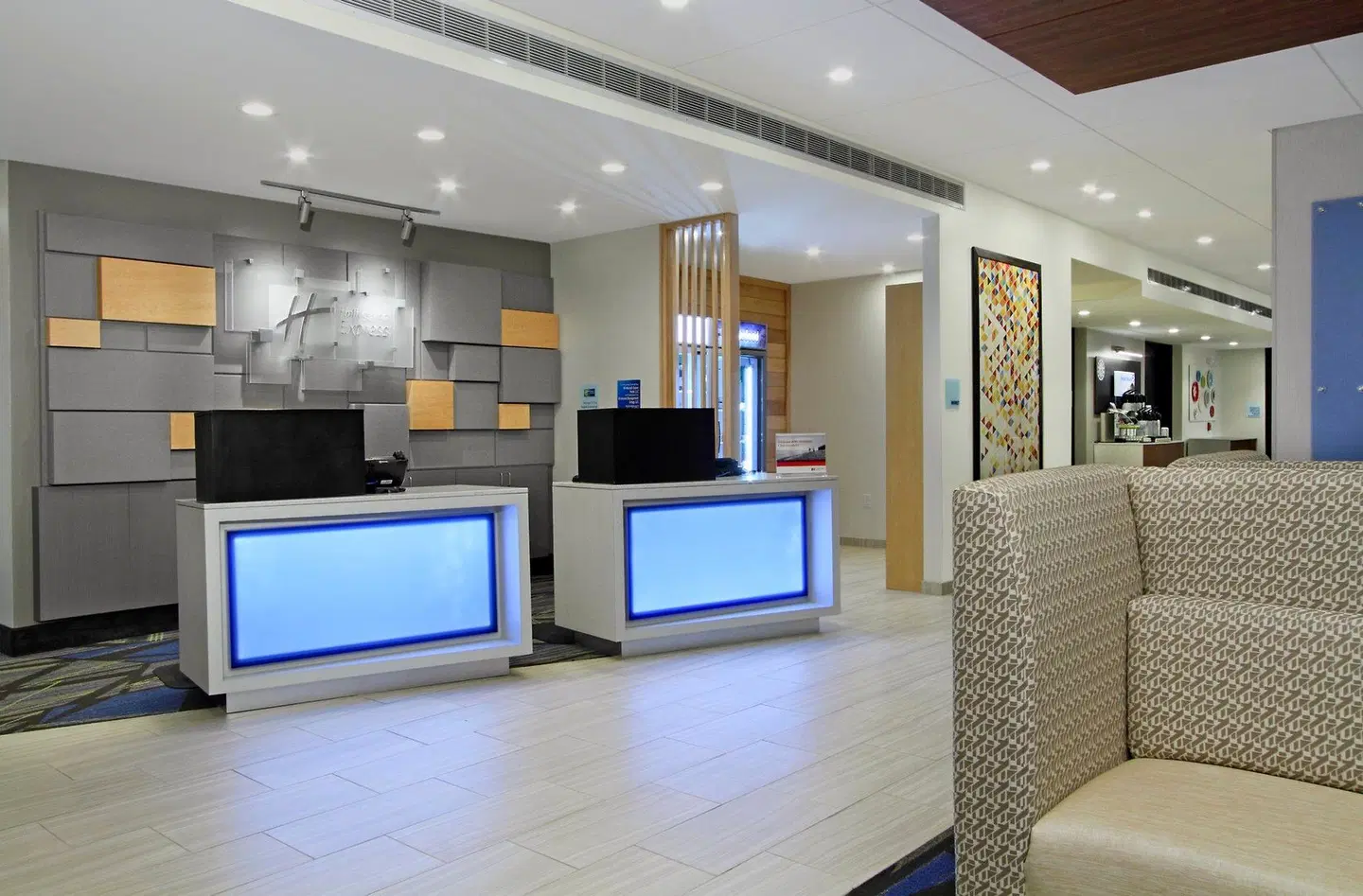 Holiday Inn Express Jasper by IHG LOUNGE_LOBBY