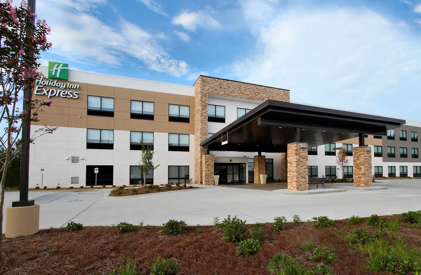 Holiday Inn Express Jasper by IHG EXTERIOR