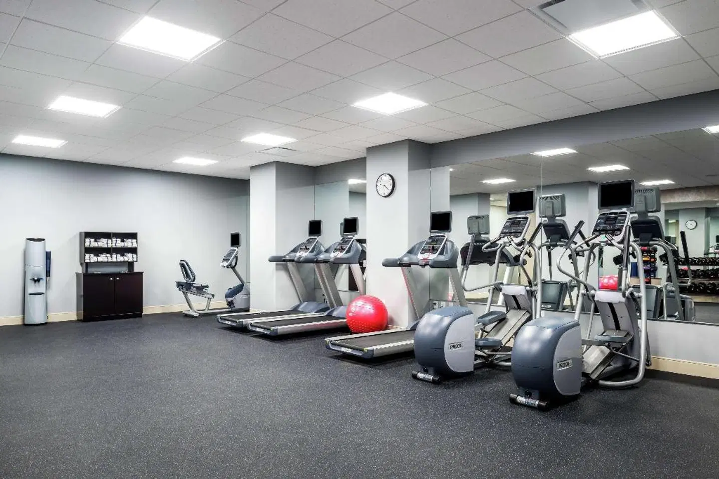 Hilton Garden Inn Miami Dolphin Mall SPORTS_AND_LEISURE