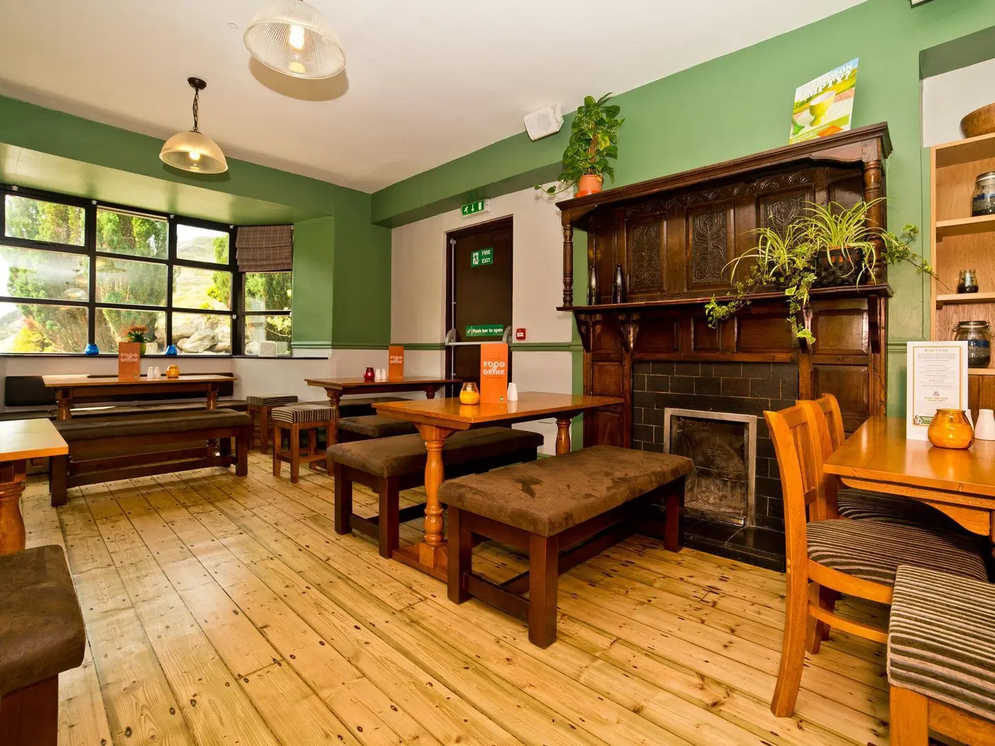 YHA Snowdon Pen-y-Pass LOUNGE_LOBBY