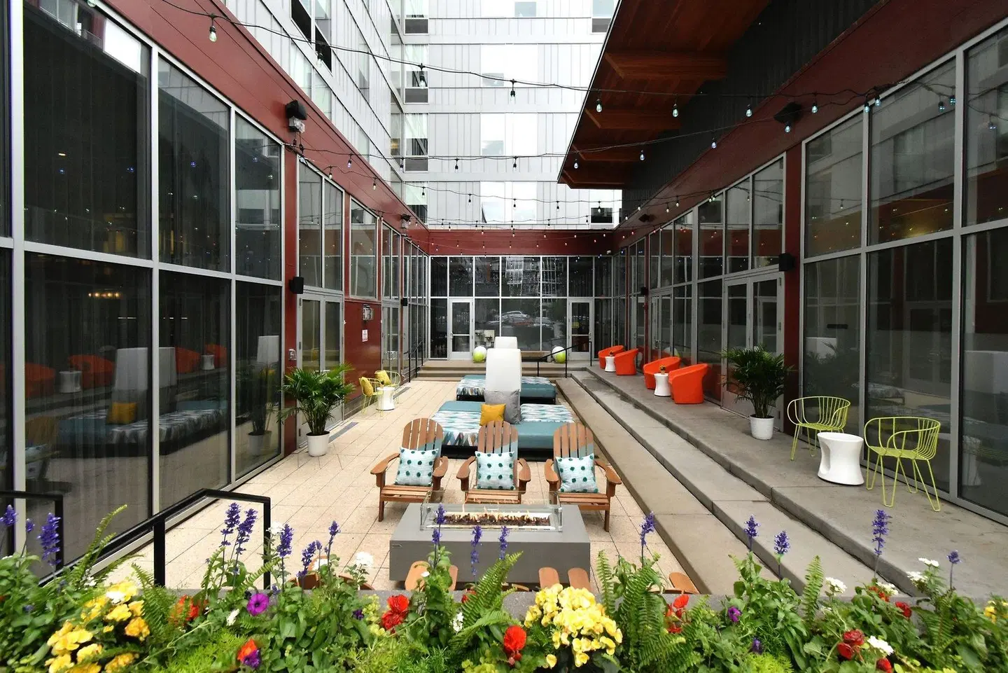 Aloft Minneapolis LOUNGE_LOBBY