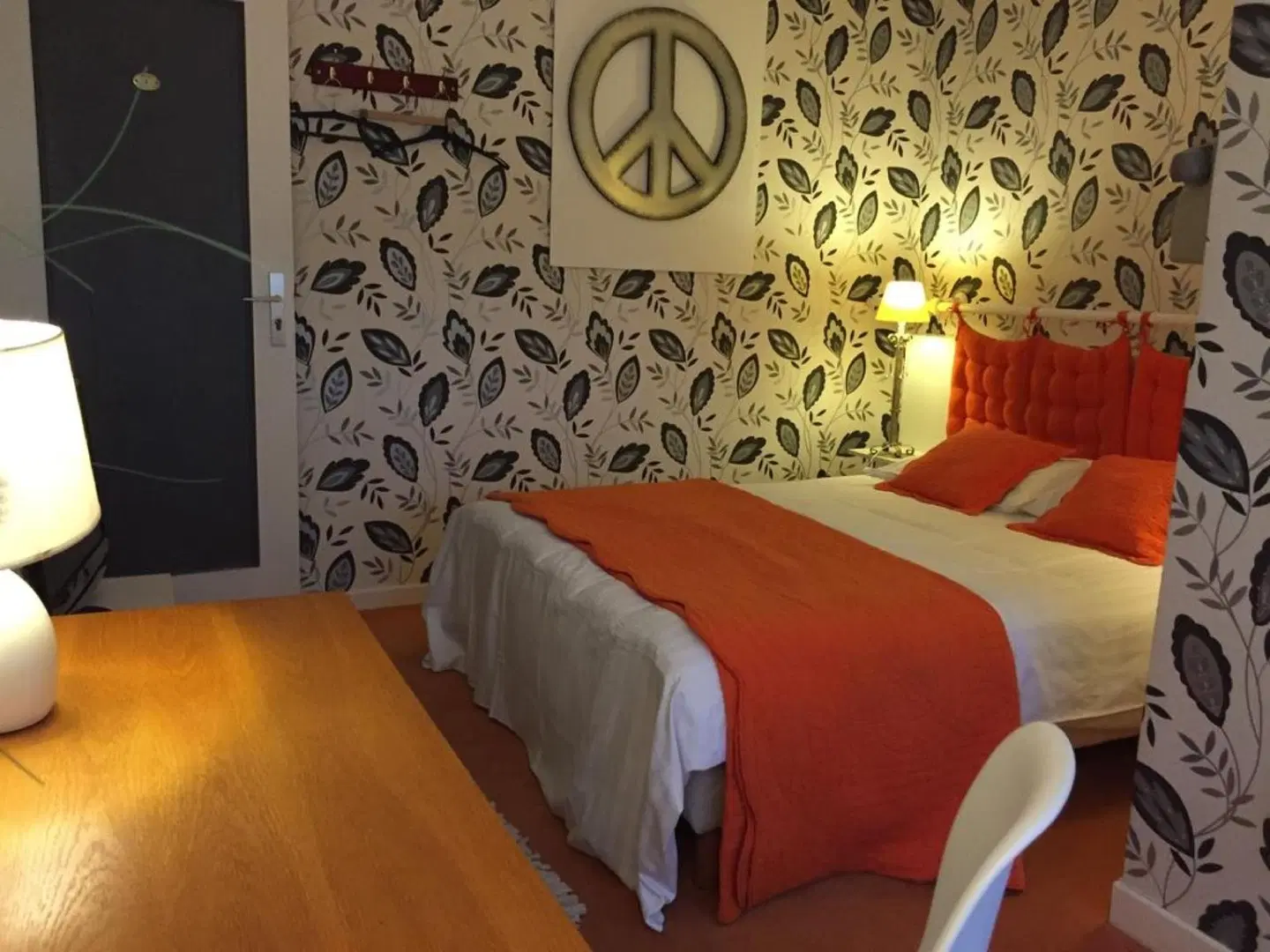 Joly ROOM_EXAMPLE