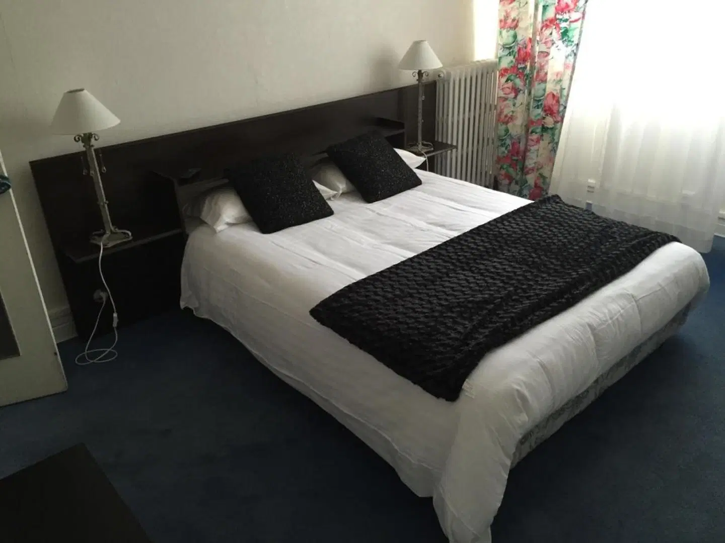 Joly ROOM_EXAMPLE