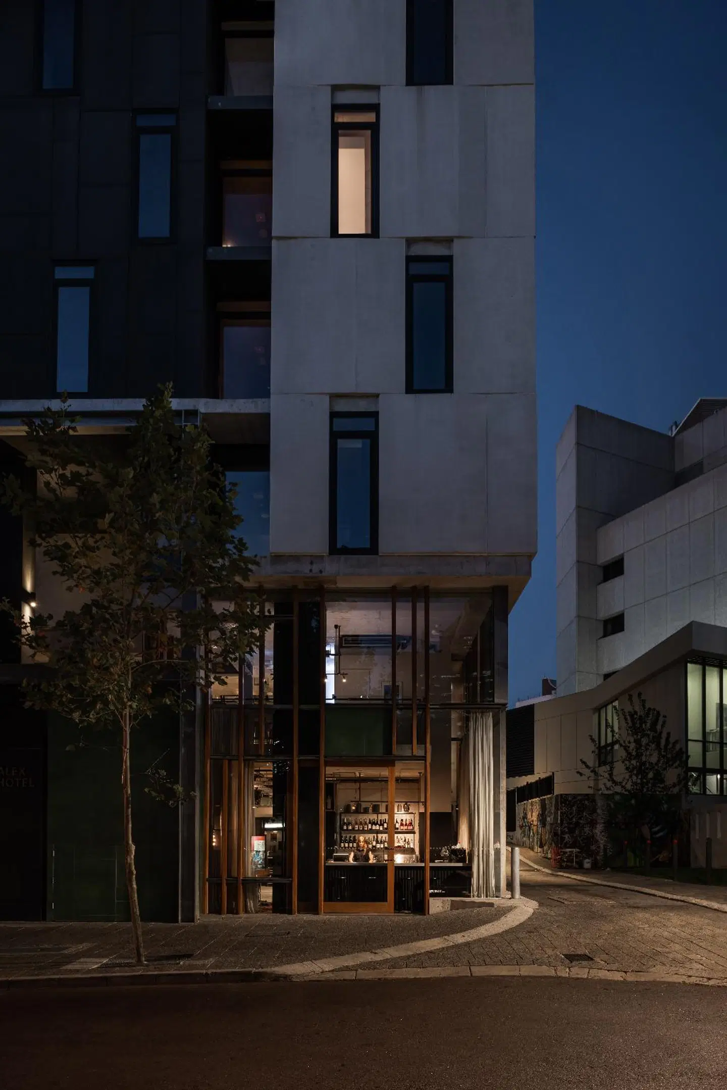 Alex Hotel EXTERIOR