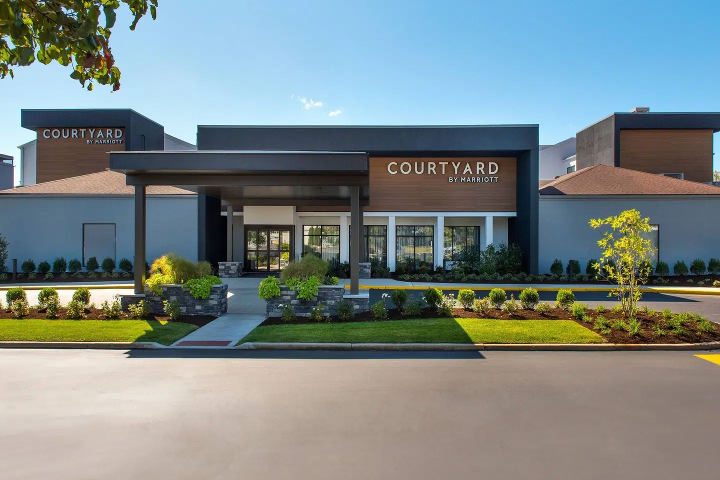 Courtyard by Marriott Philadelphia Devon/Villanova EXTERIOR