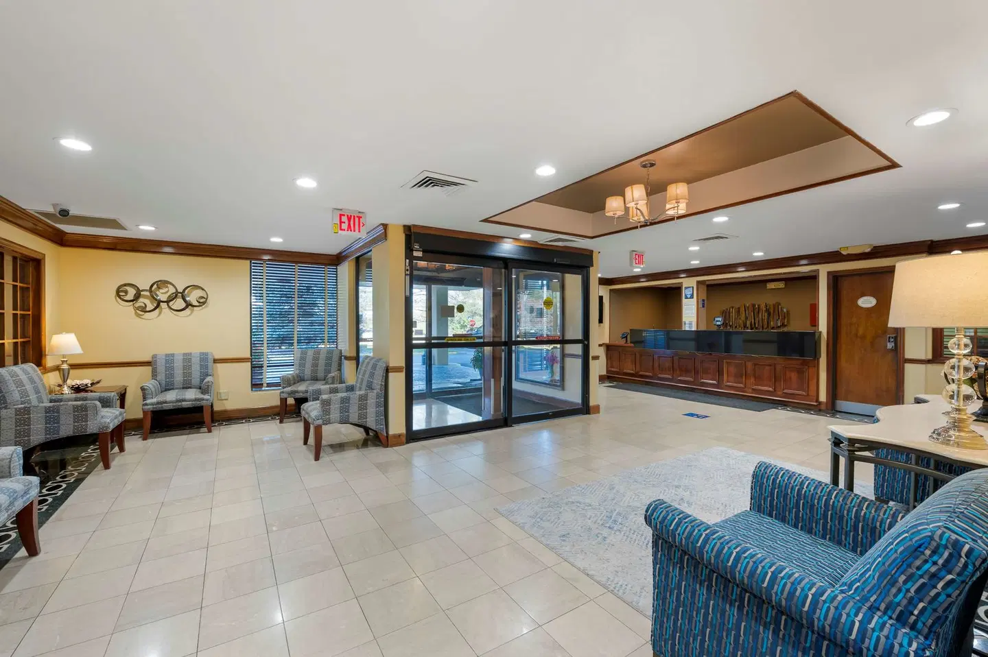 Best Western Louisville East LOUNGE_LOBBY