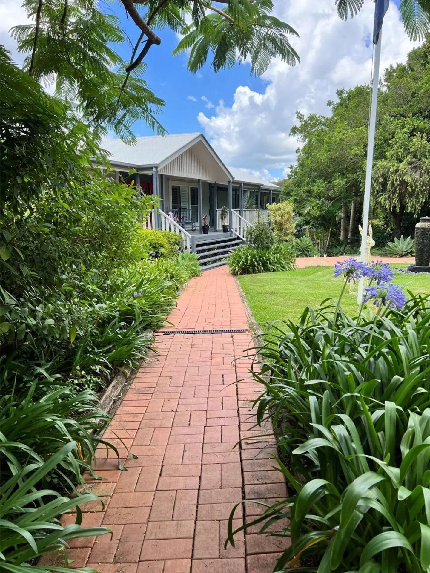 The Country House at Hunchy Garten