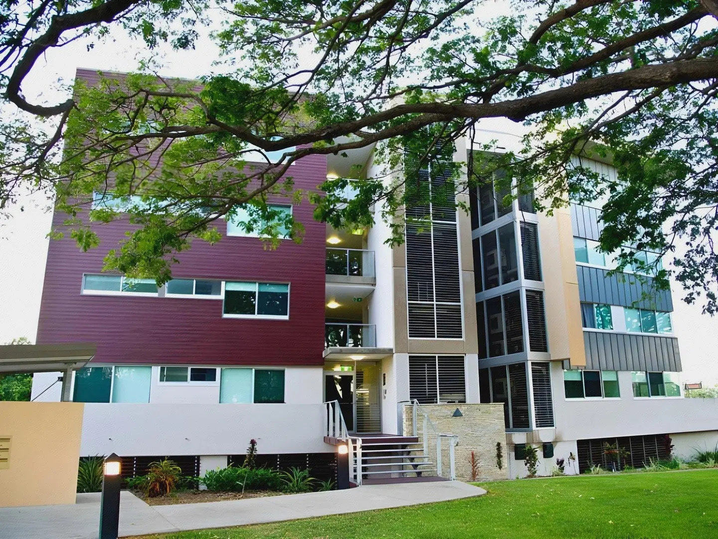 Jacana Apartments EXTERIOR
