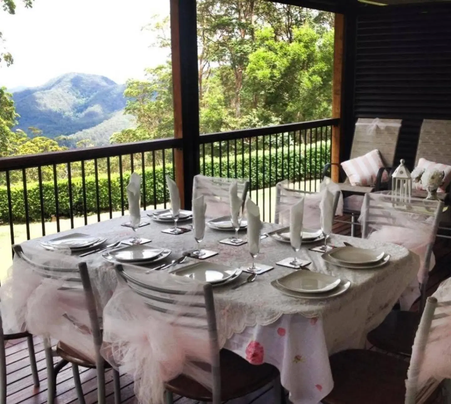 Mapleton Falls Accommodation Restaurant