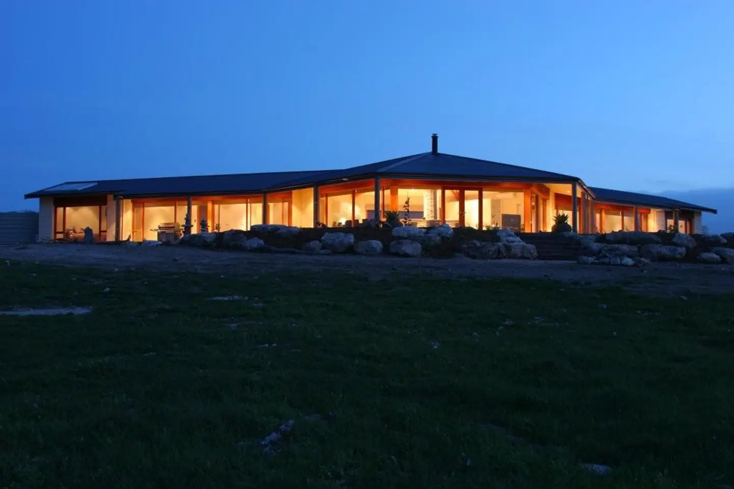 Almonta Park Lodge EXTERIOR