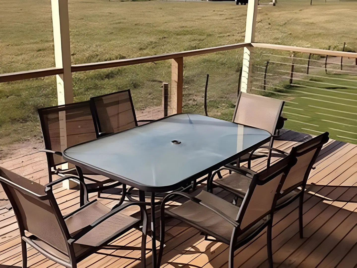 Redwing Farm Stay Terrasse