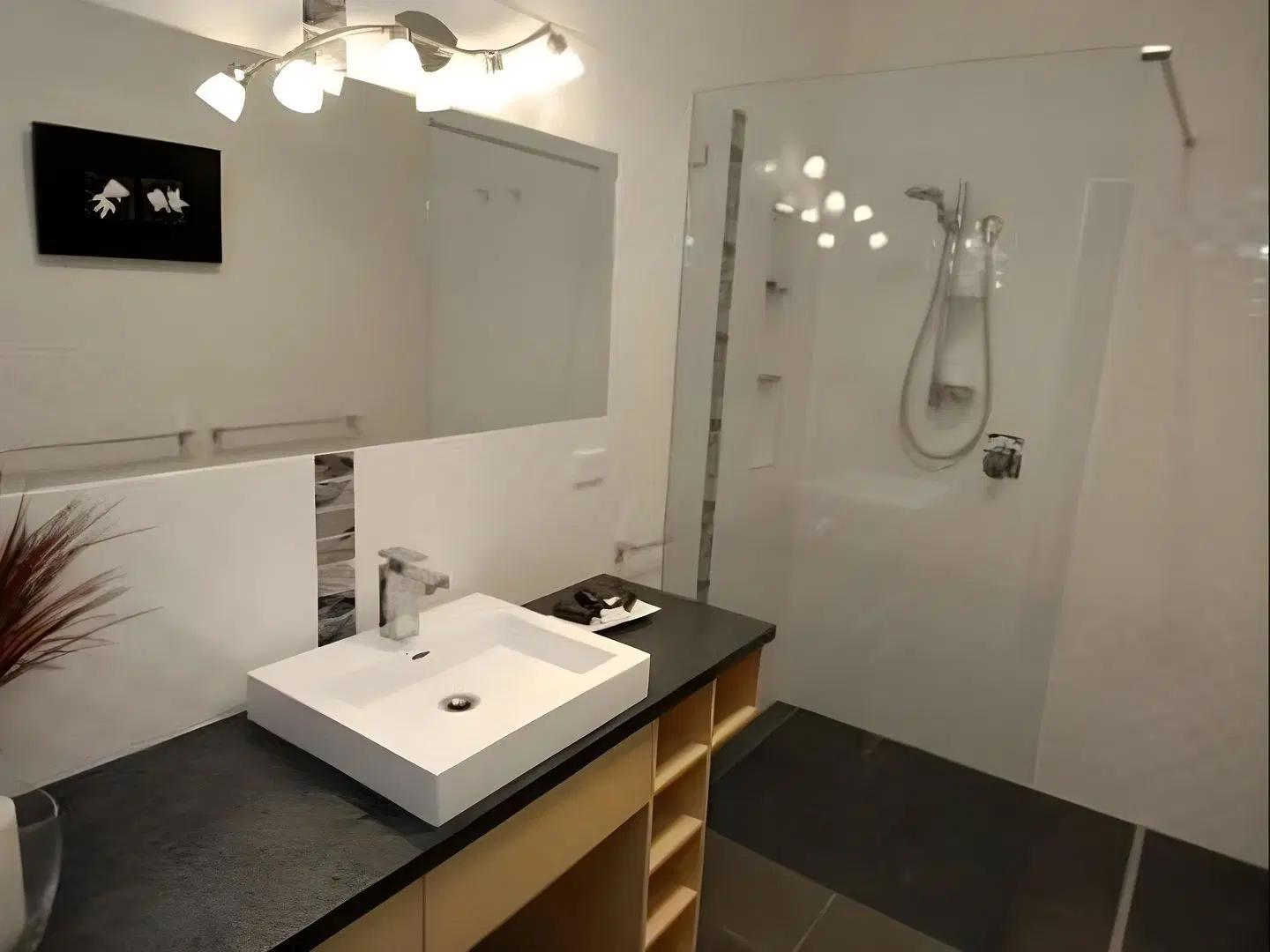 Seascape Accommodation Badezimmer
