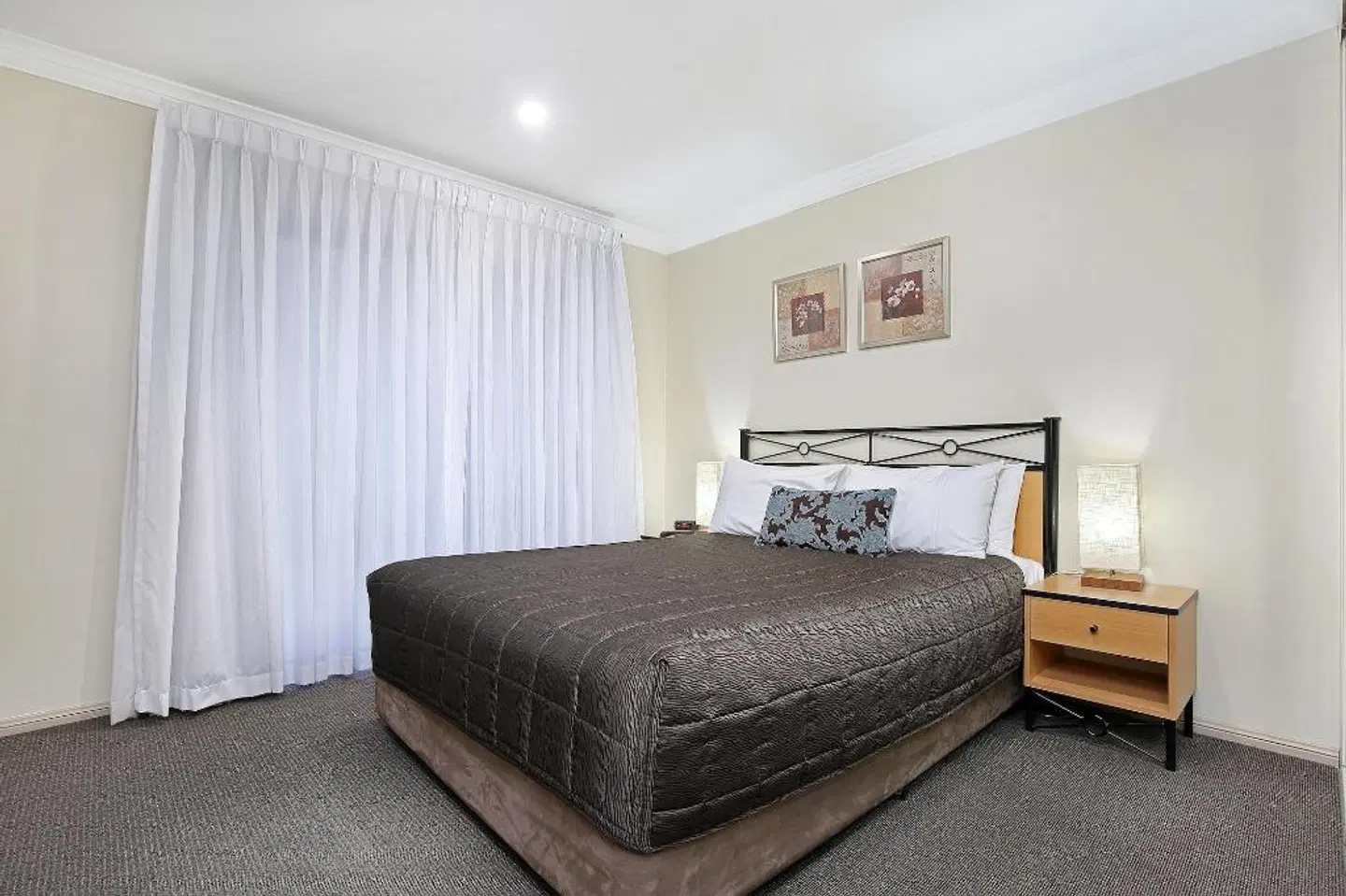 Wollongong Serviced Apartments ROOM_EXAMPLE