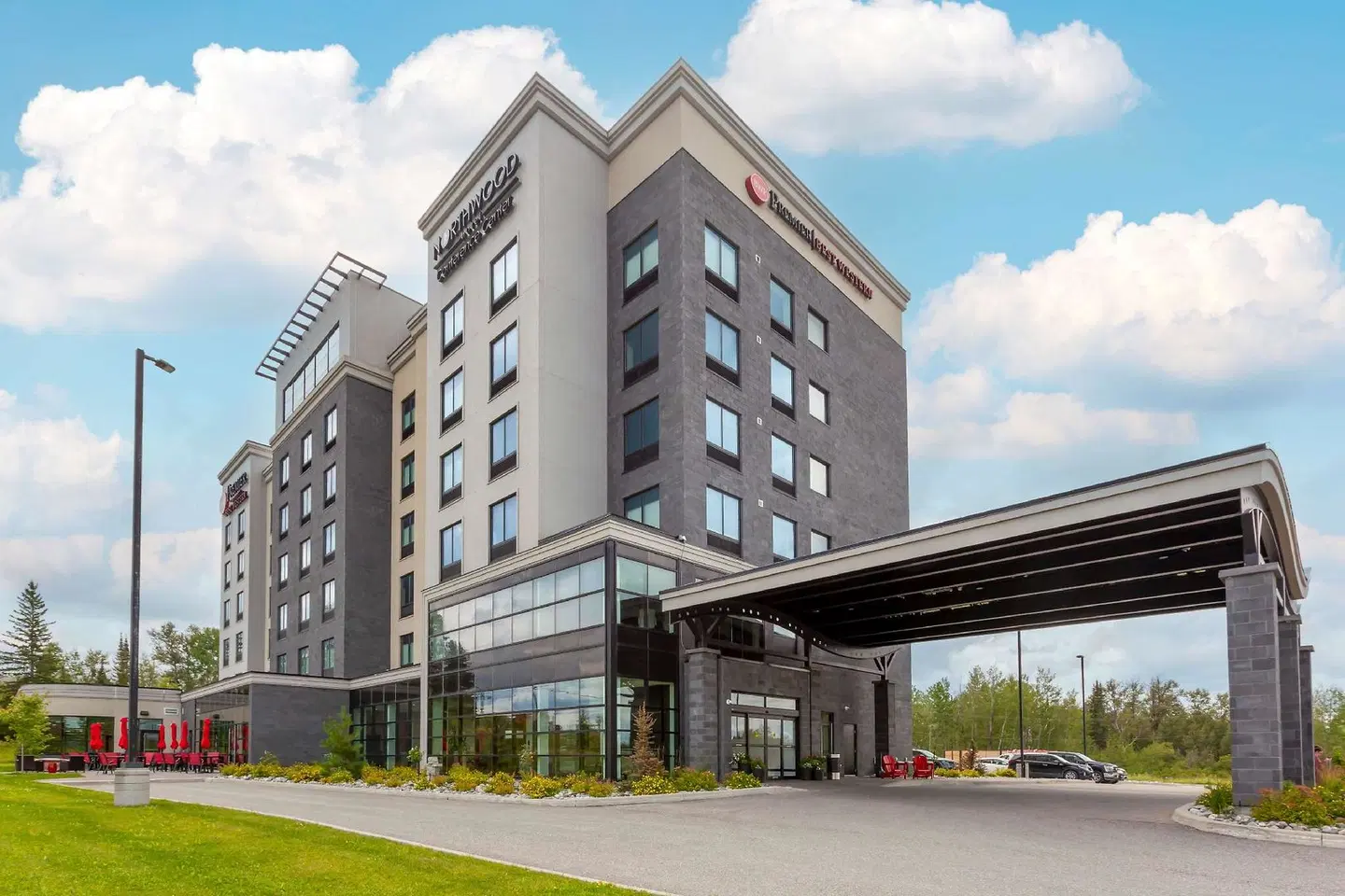 Best Western Premier Northwood Hotel EXTERIOR