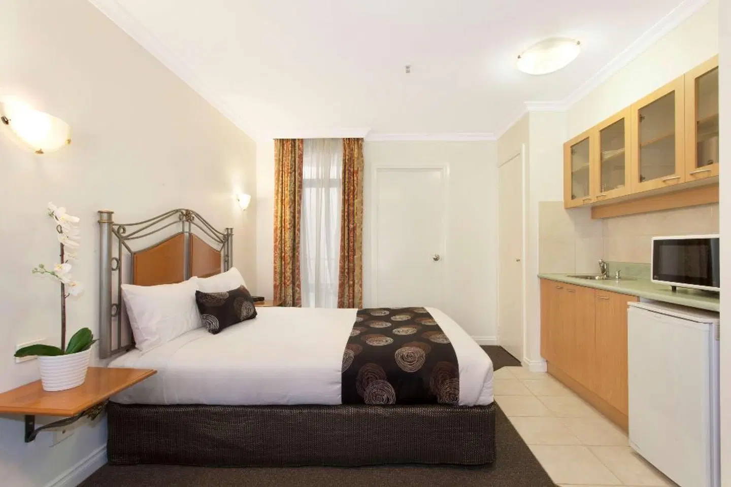 Metropole Melbourne Central ROOM_EXAMPLE