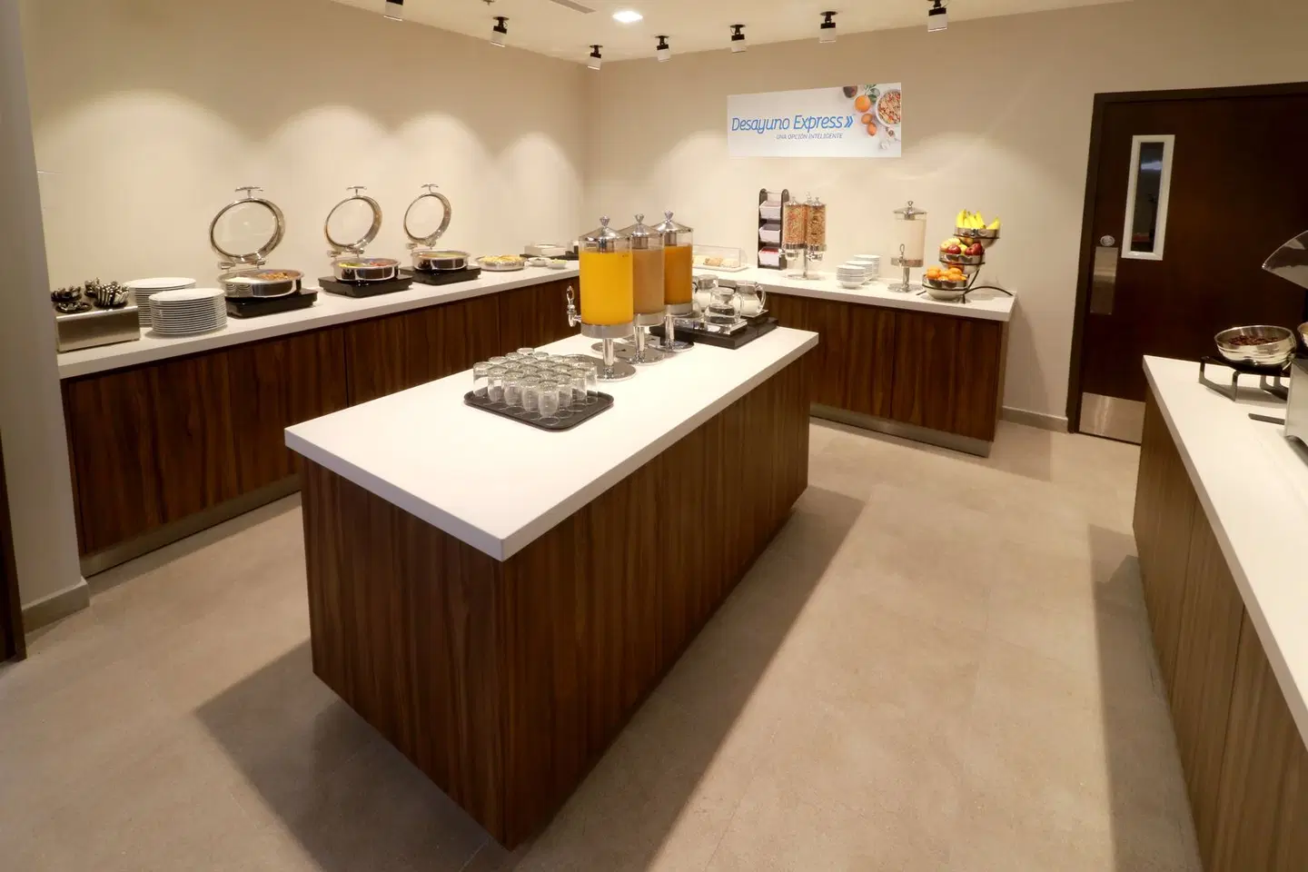 Holiday Inn Express & Suites Playa del Carmen by IHG Konferenz