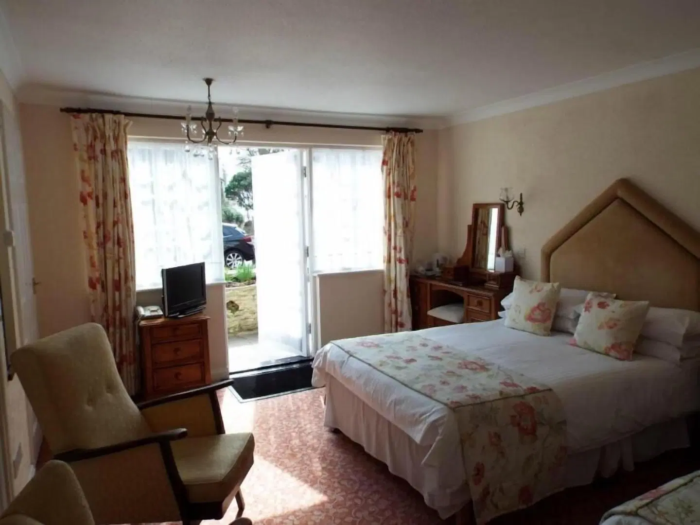 The Royal Glen Hotel ROOM_EXAMPLE