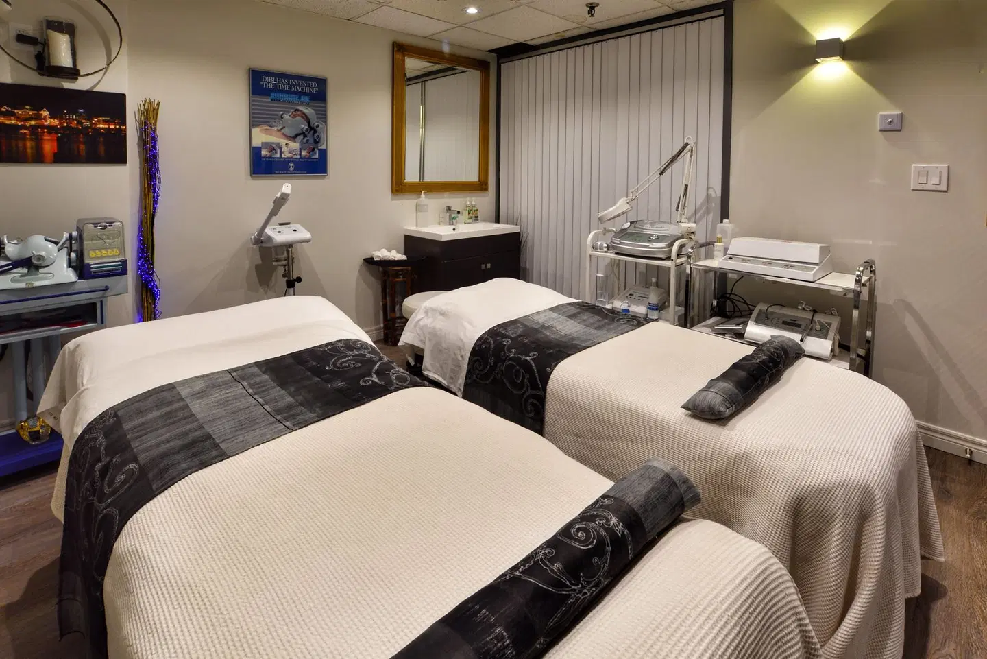 Holiday Inn Toronto International Airport by IHG HEALTH_BEAUTY