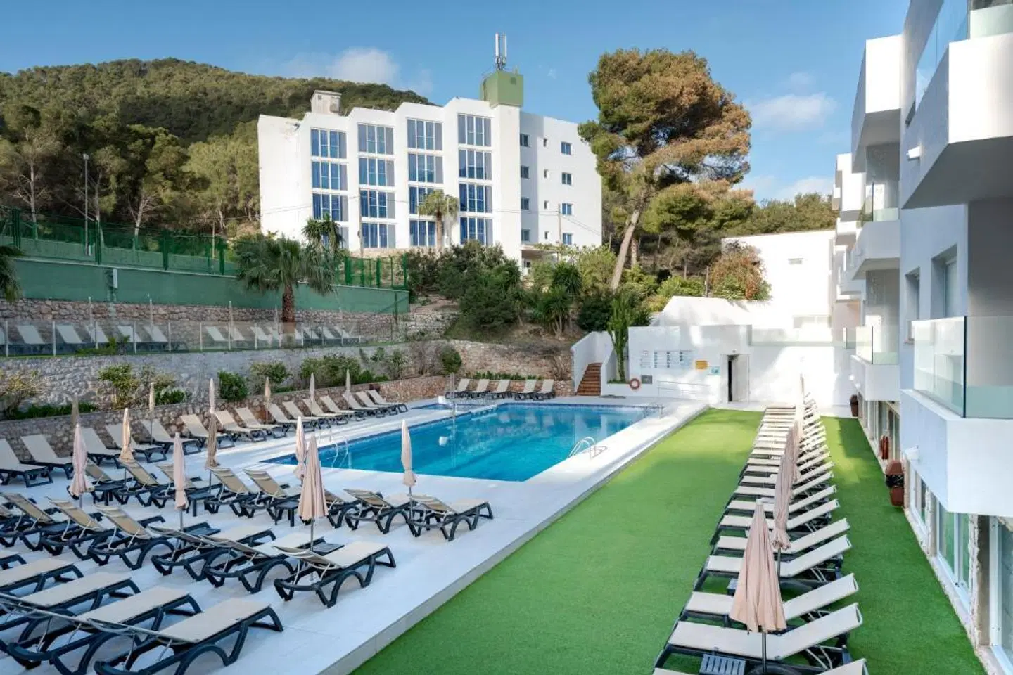 El Pinar OUTDOOR_POOL