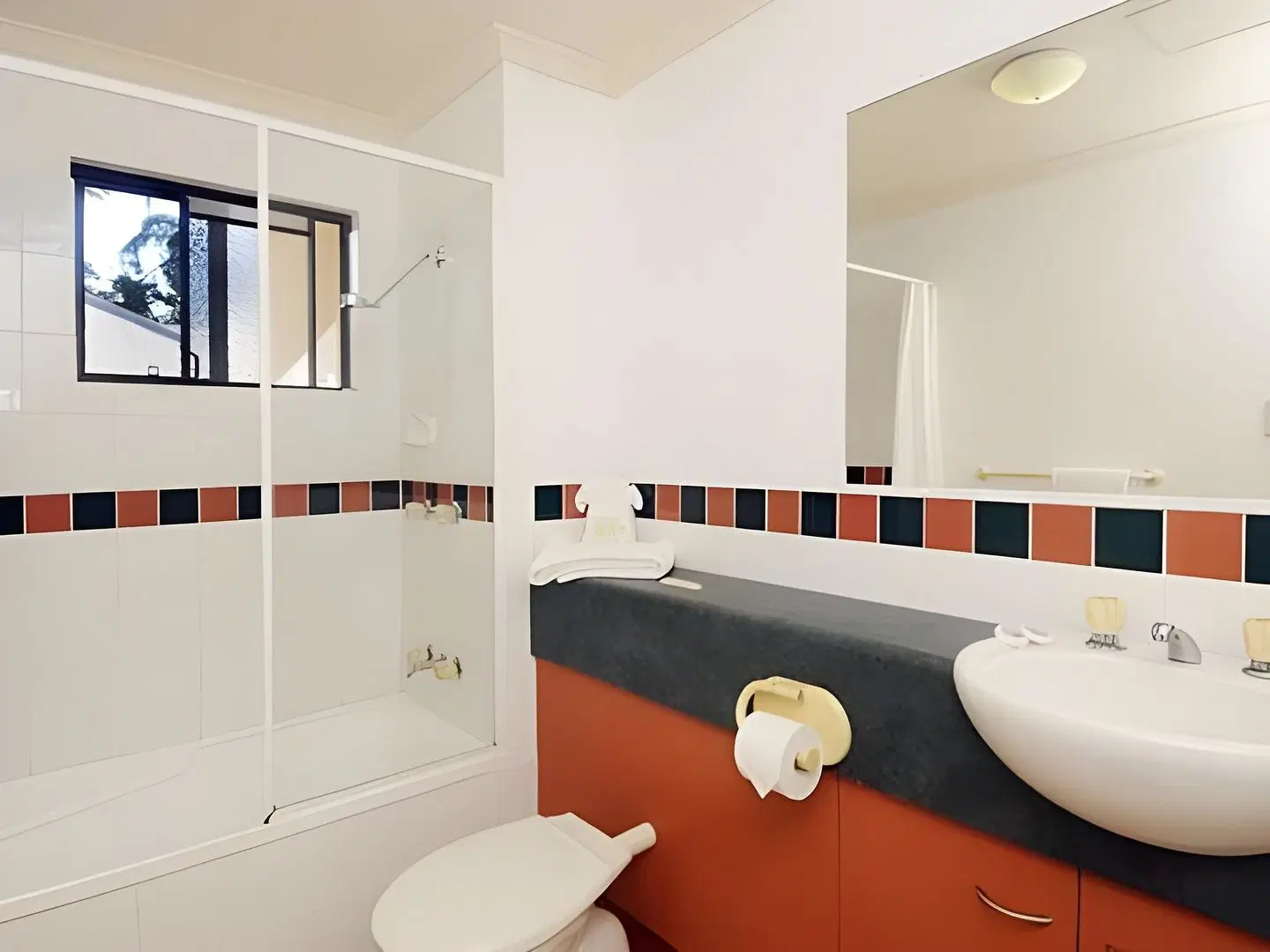 Nautilus Holiday Apartments Badezimmer