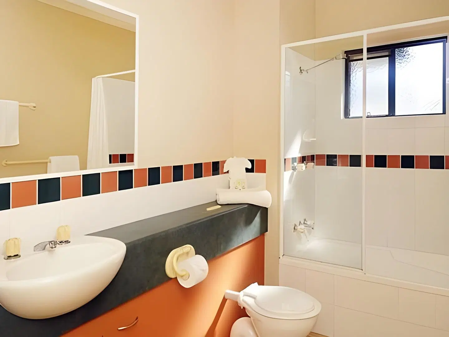 Nautilus Holiday Apartments Badezimmer