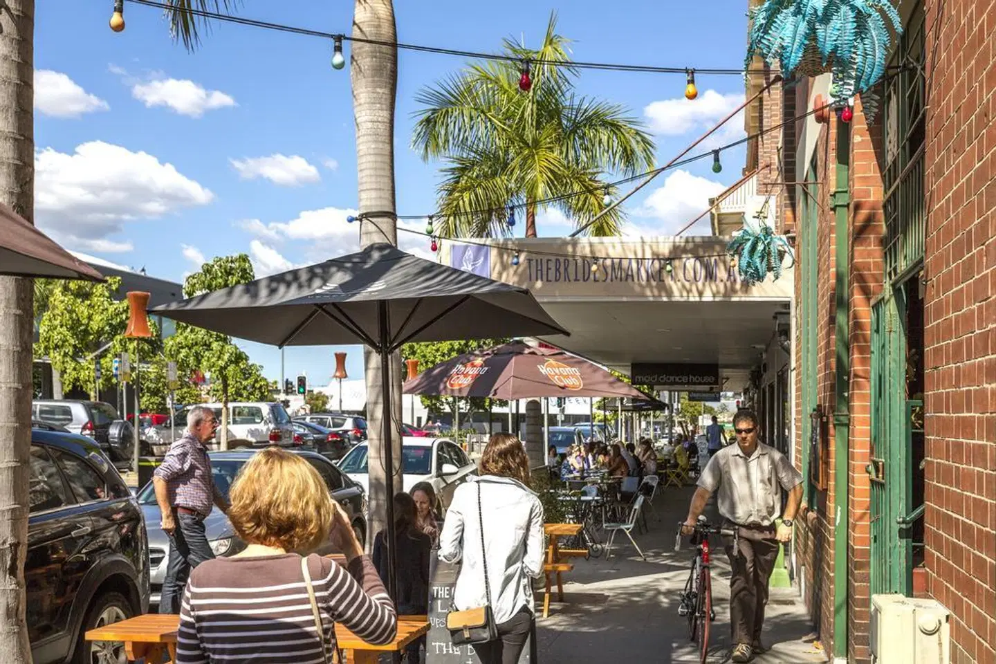 Quest Chermside on Playfield Terrasse