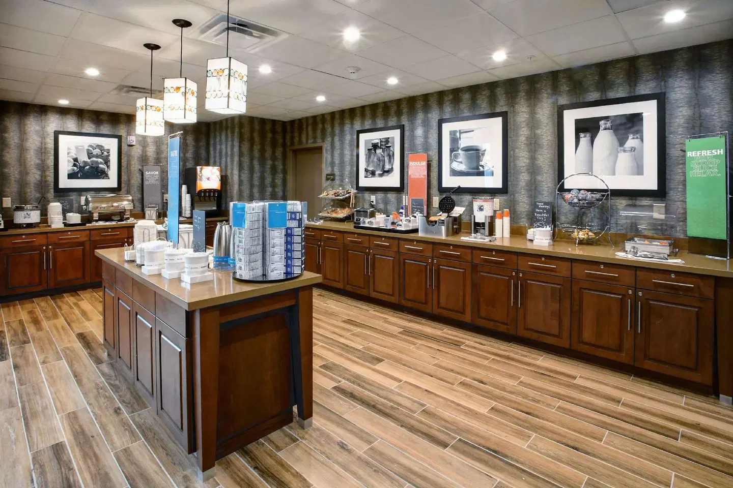 Hampton Inn & Suites Baltimore/Aberdeen, MD Restaurant