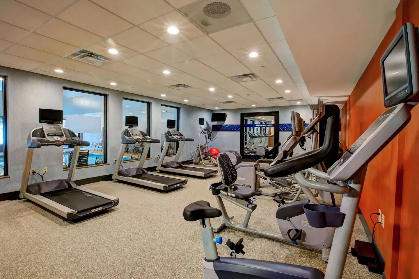 Hampton Inn & Suites Baltimore/Aberdeen, MD SPORTS_AND_LEISURE