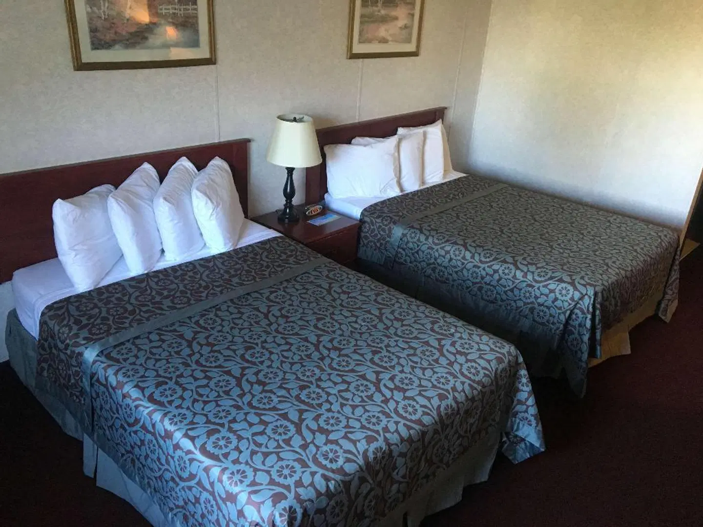 Marquis Plaza & Suites ROOM_EXAMPLE