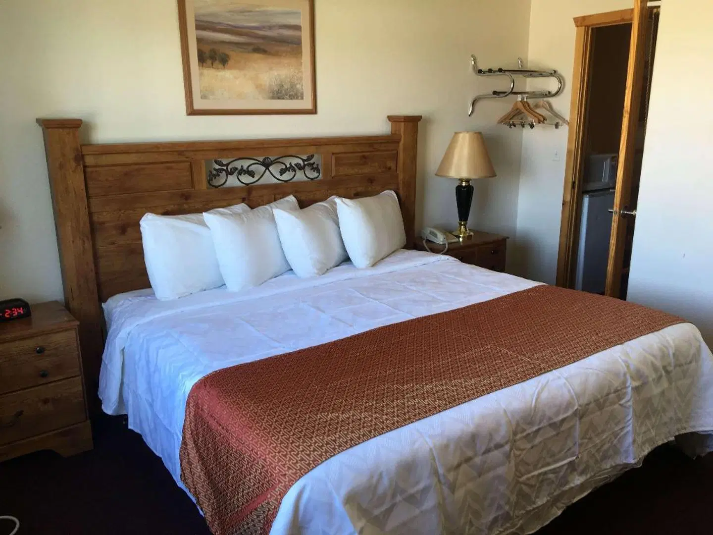 Marquis Plaza & Suites ROOM_EXAMPLE