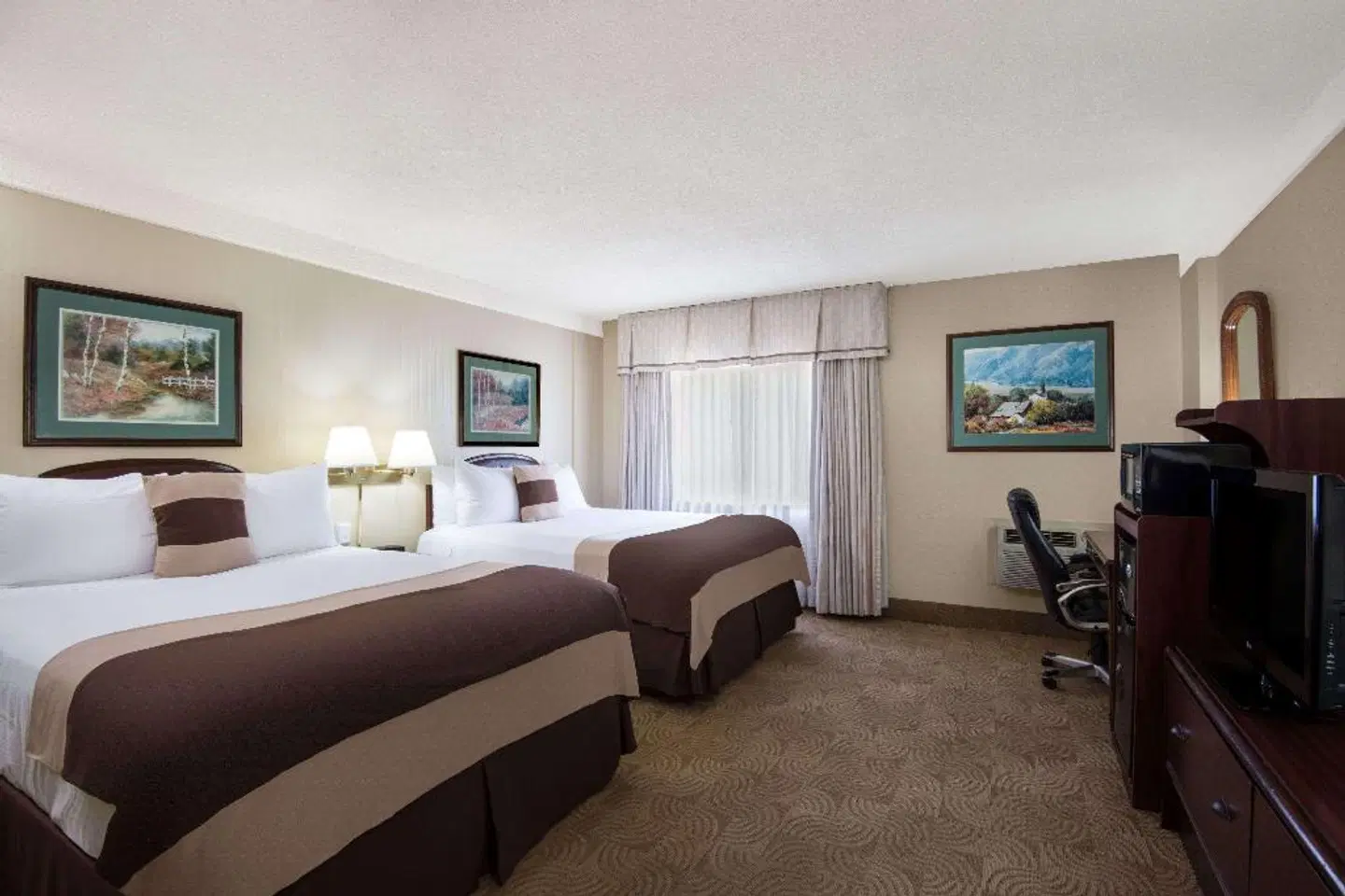 Ramada by Wyndham Denver Downtown ROOM_EXAMPLE