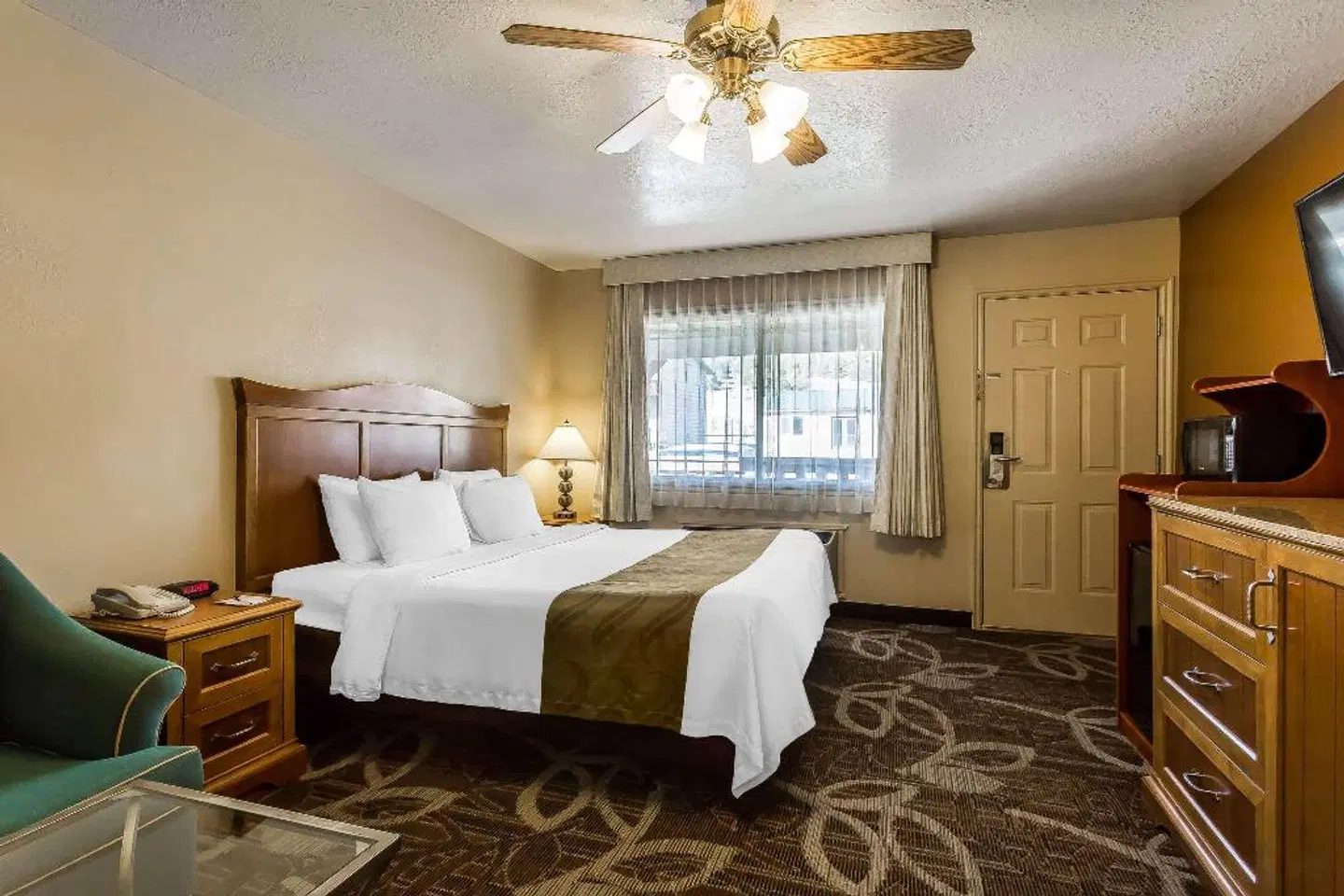Quality Inn Bryce Canyon ROOM_EXAMPLE
