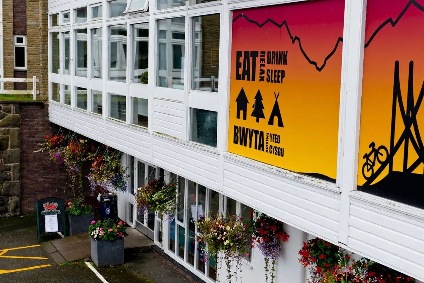 YHA Conwy EXTERIOR
