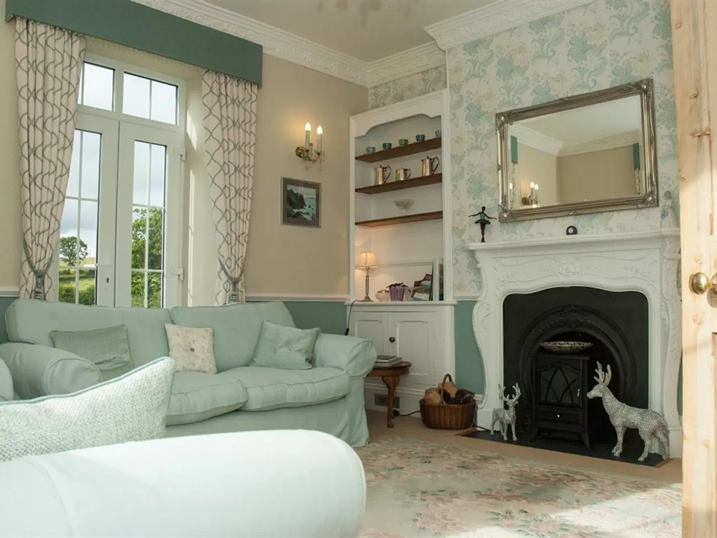 Poole Farm LOUNGE_LOBBY
