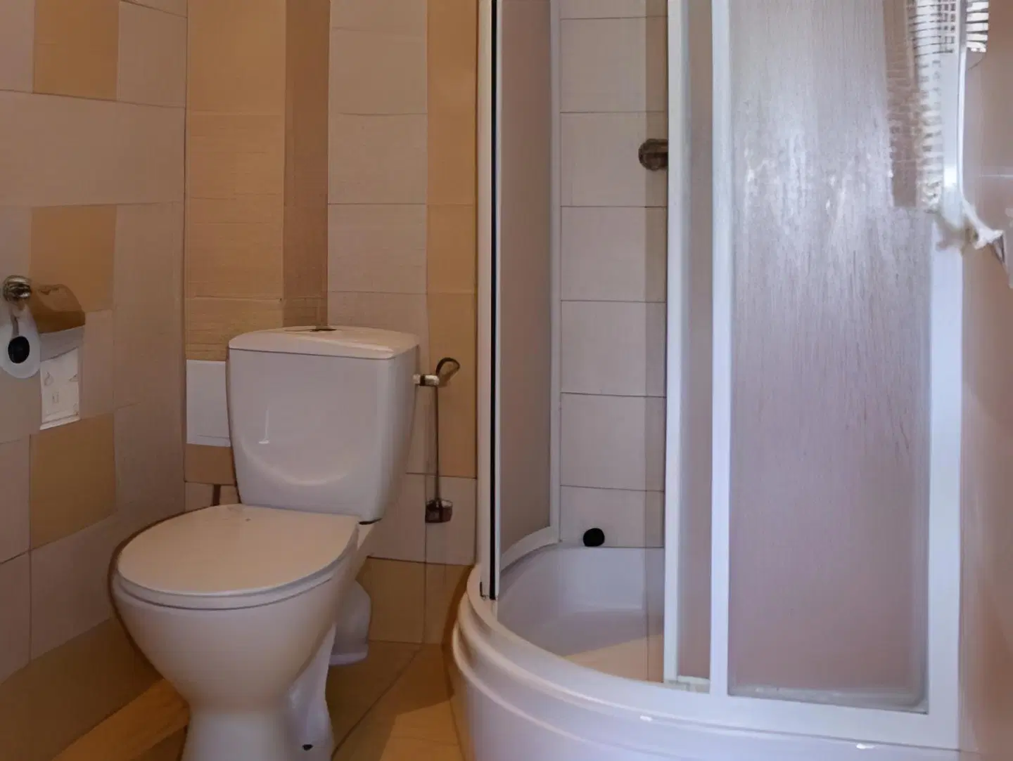 Apartamentai Naglis Badezimmer