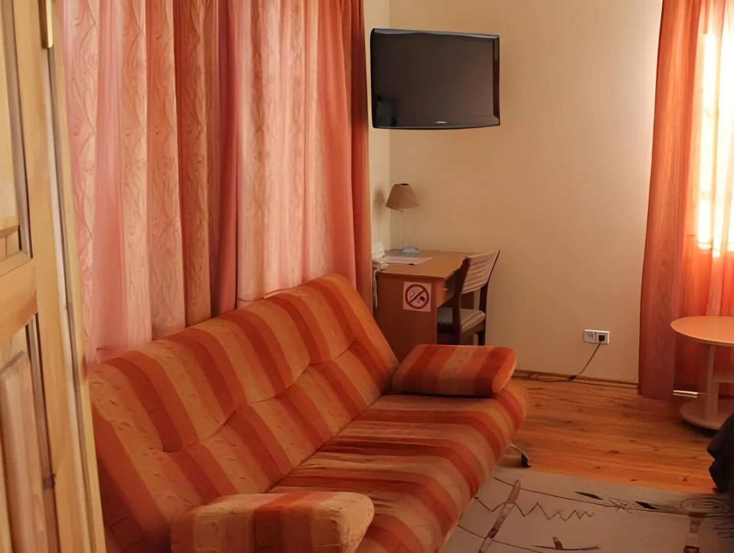 Sve'i' namai Ling's ROOM_EXAMPLE