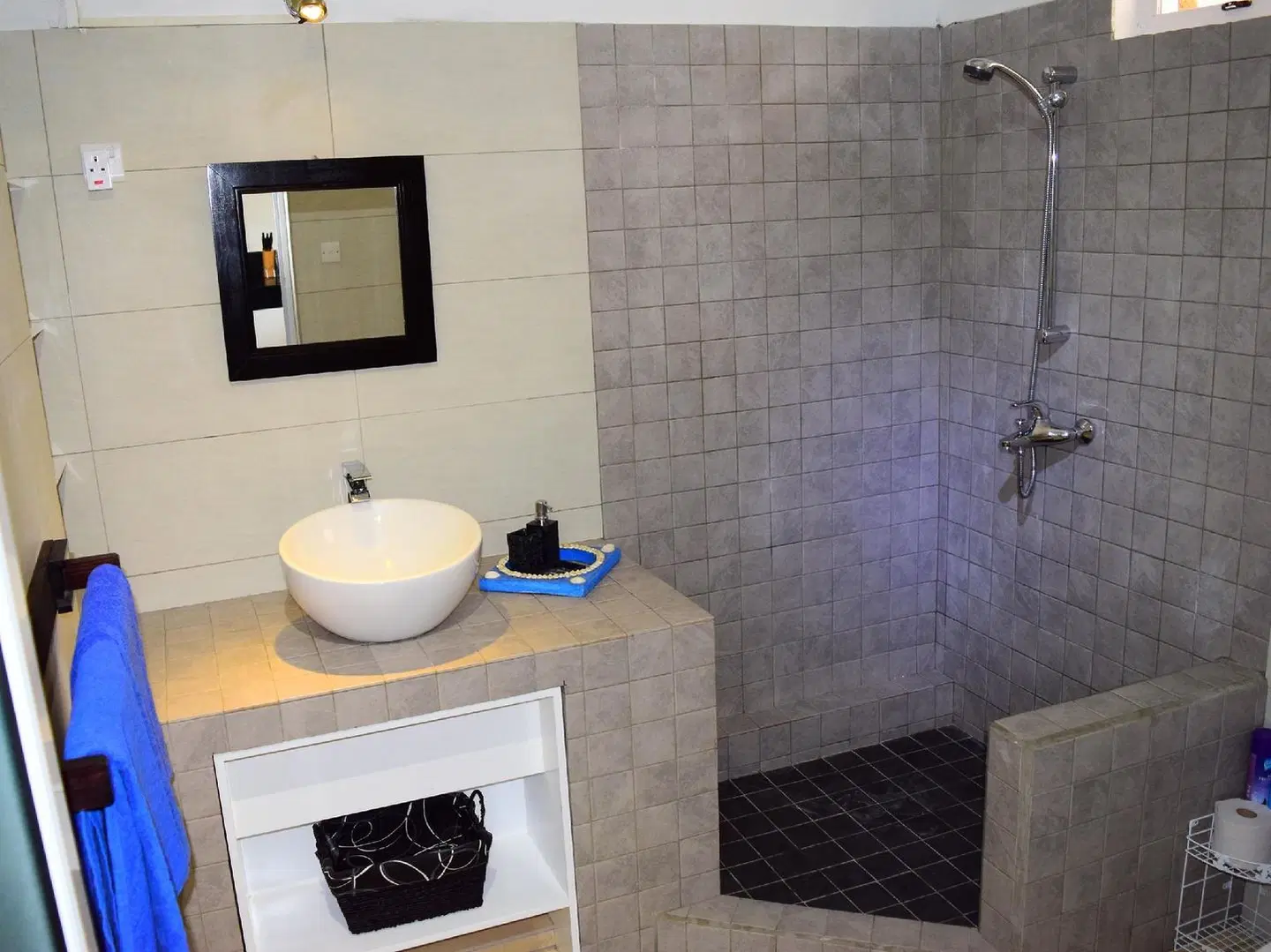 Mountain View Apartment Badezimmer