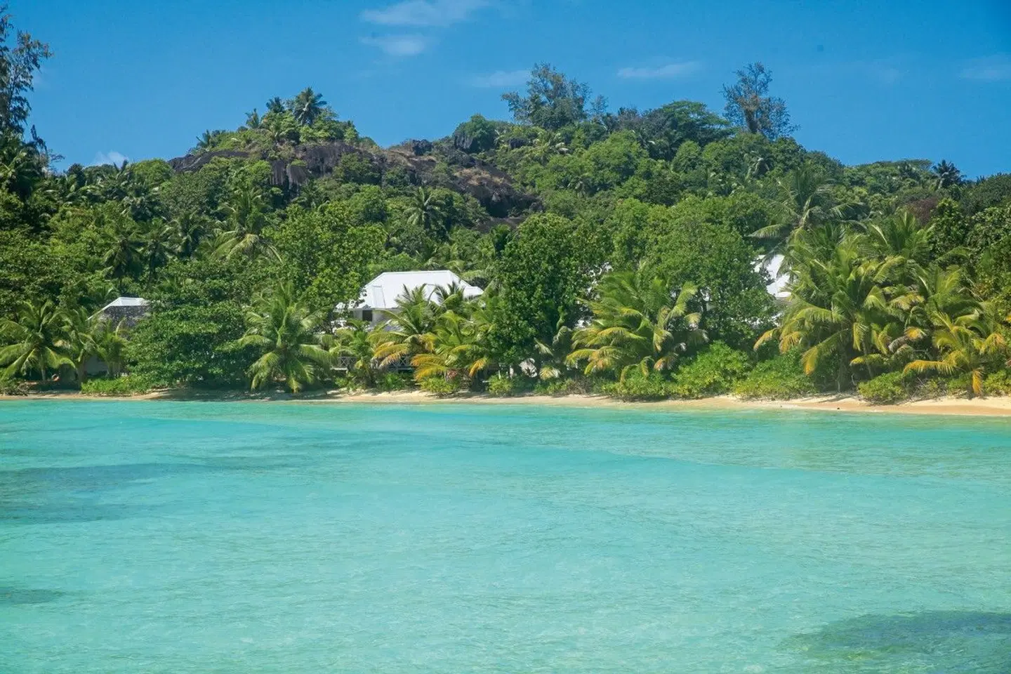 La Belle Tortue Lodge & Restaurant LANDSCAPE