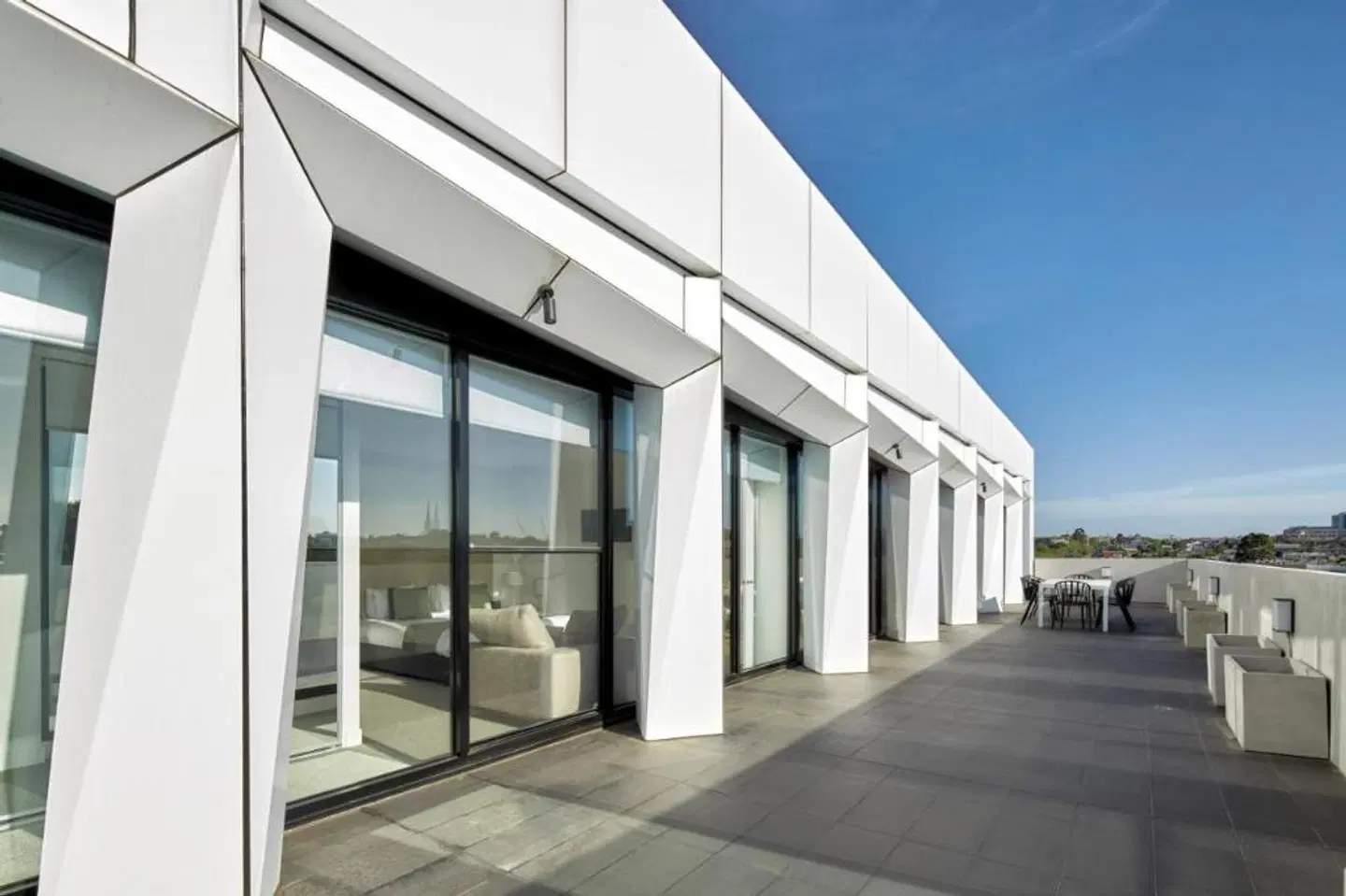 381 Cremorne EXTERIOR