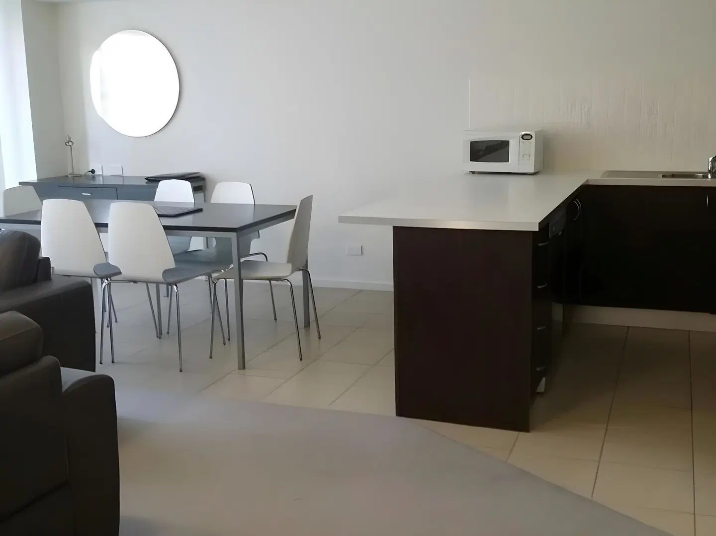 Oceanic on Thompson Apartments ROOM_EXAMPLE
