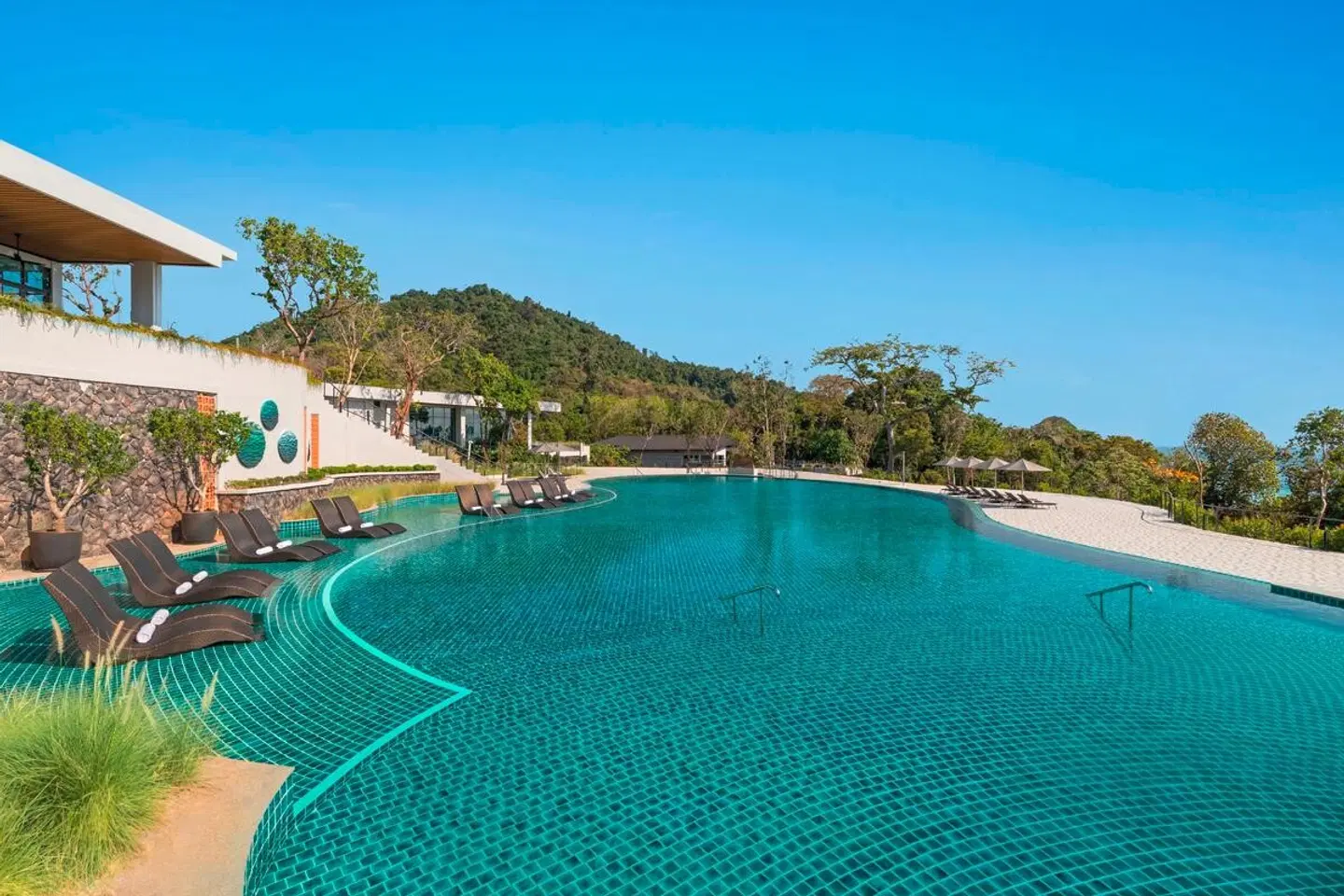Perhentian Marriott Resort & Spa OUTDOOR_POOL