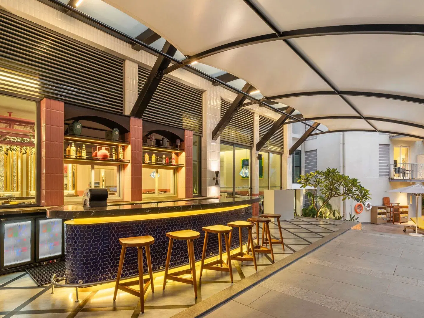 ibis Styles Goa Vagator Bar