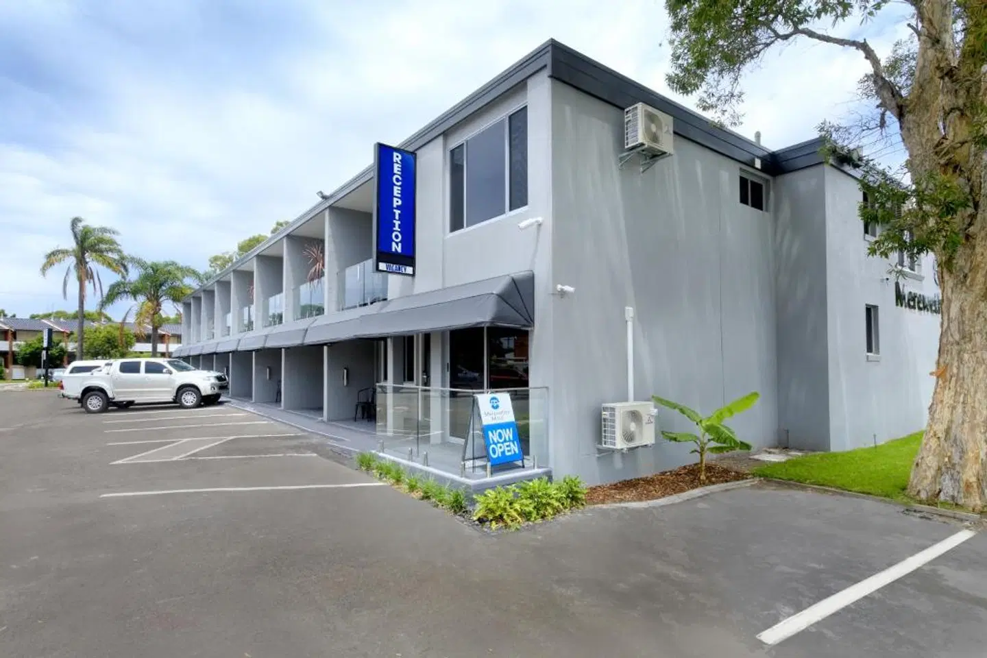Merewether Motel EXTERIOR