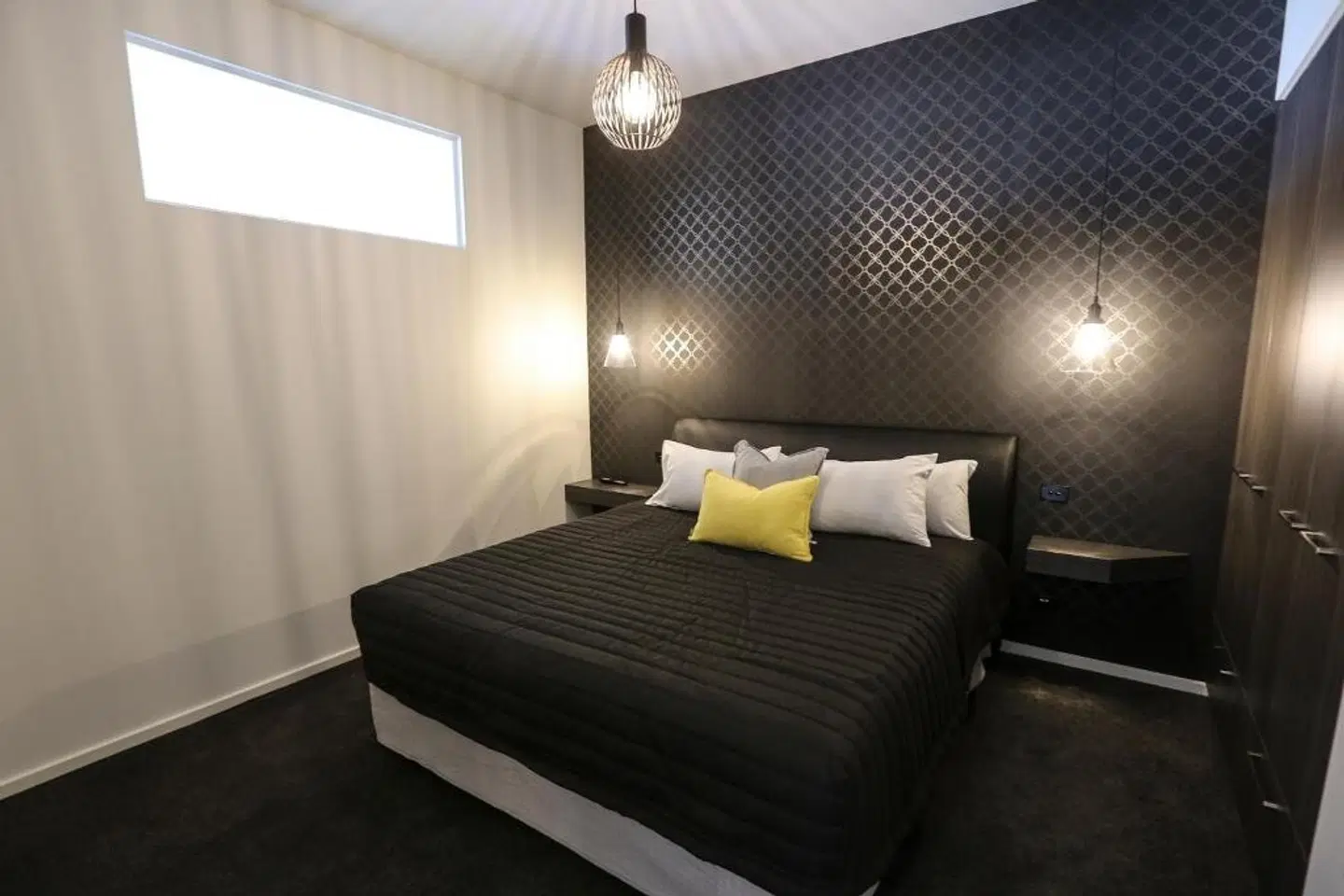 Indulge Apartments - CBD ROOM_EXAMPLE