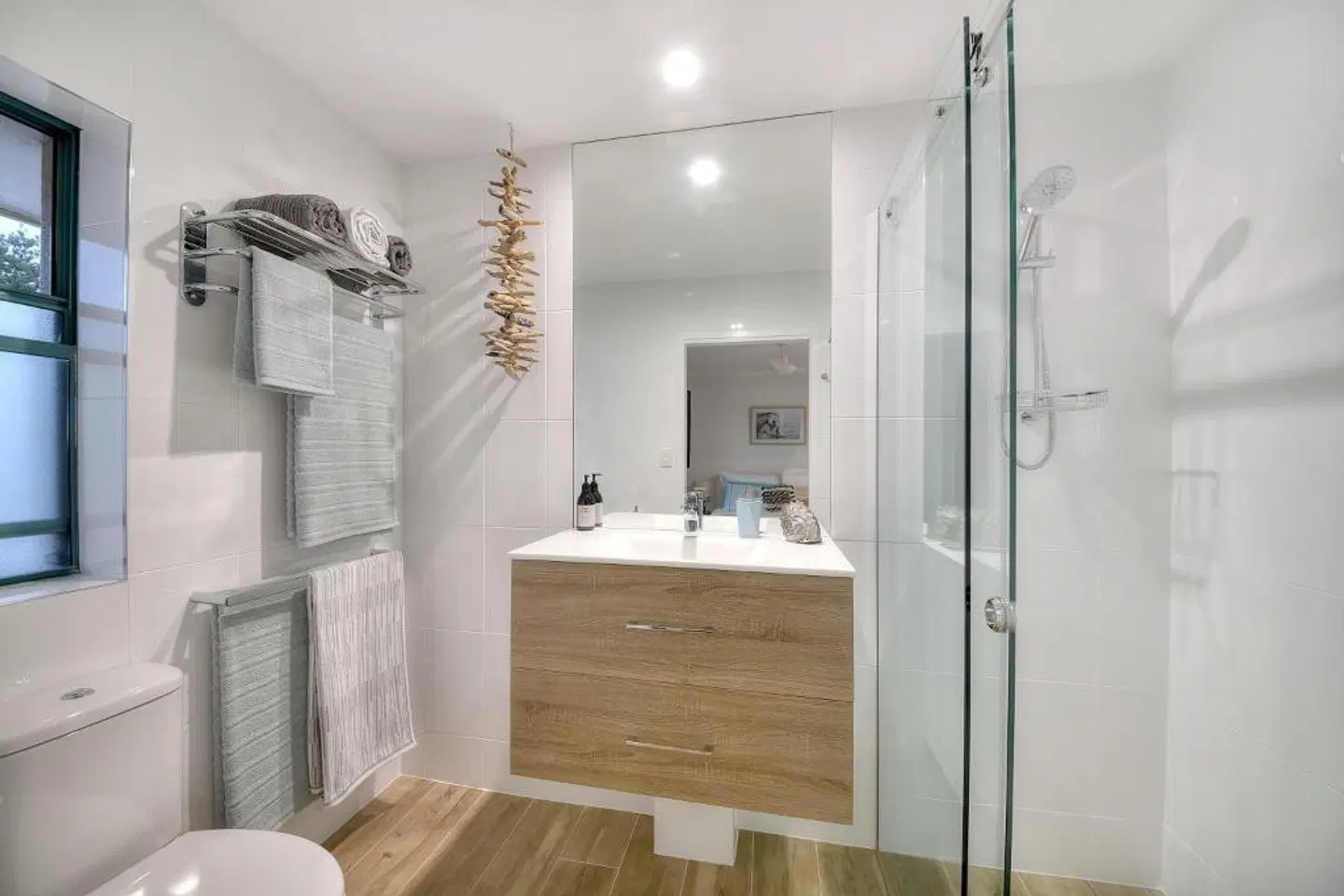 Pacific Place Apartments Badezimmer