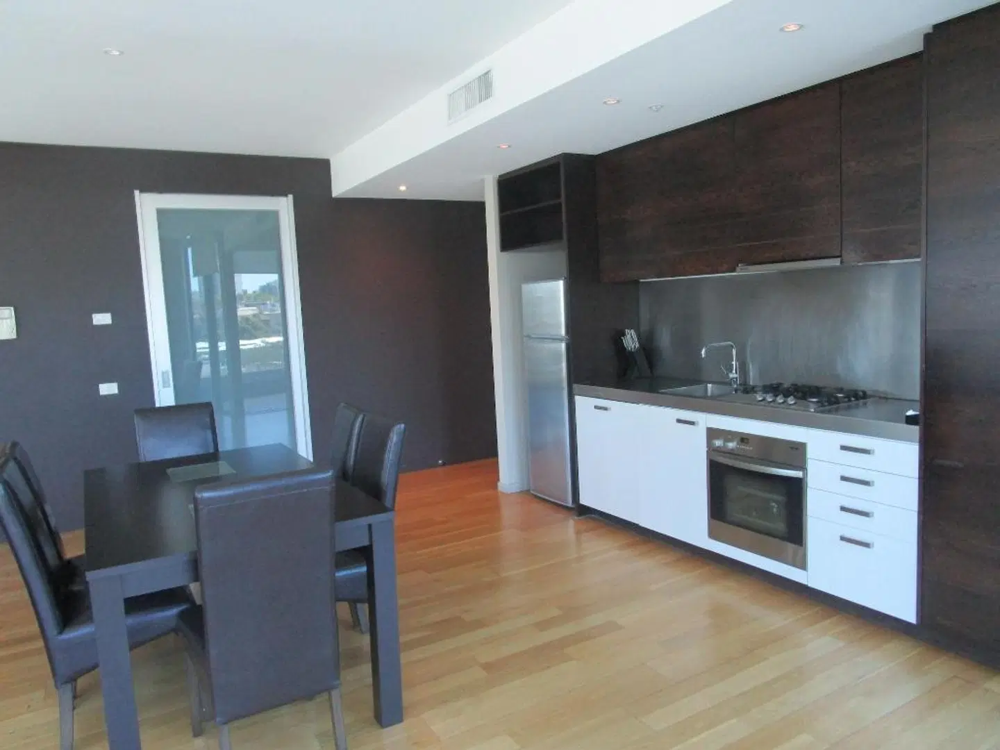 Harbour Escape Apartments ROOM_EXAMPLE