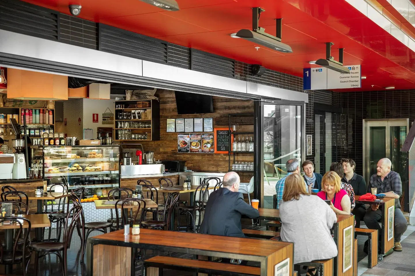 Quest Dandenong Central Bar