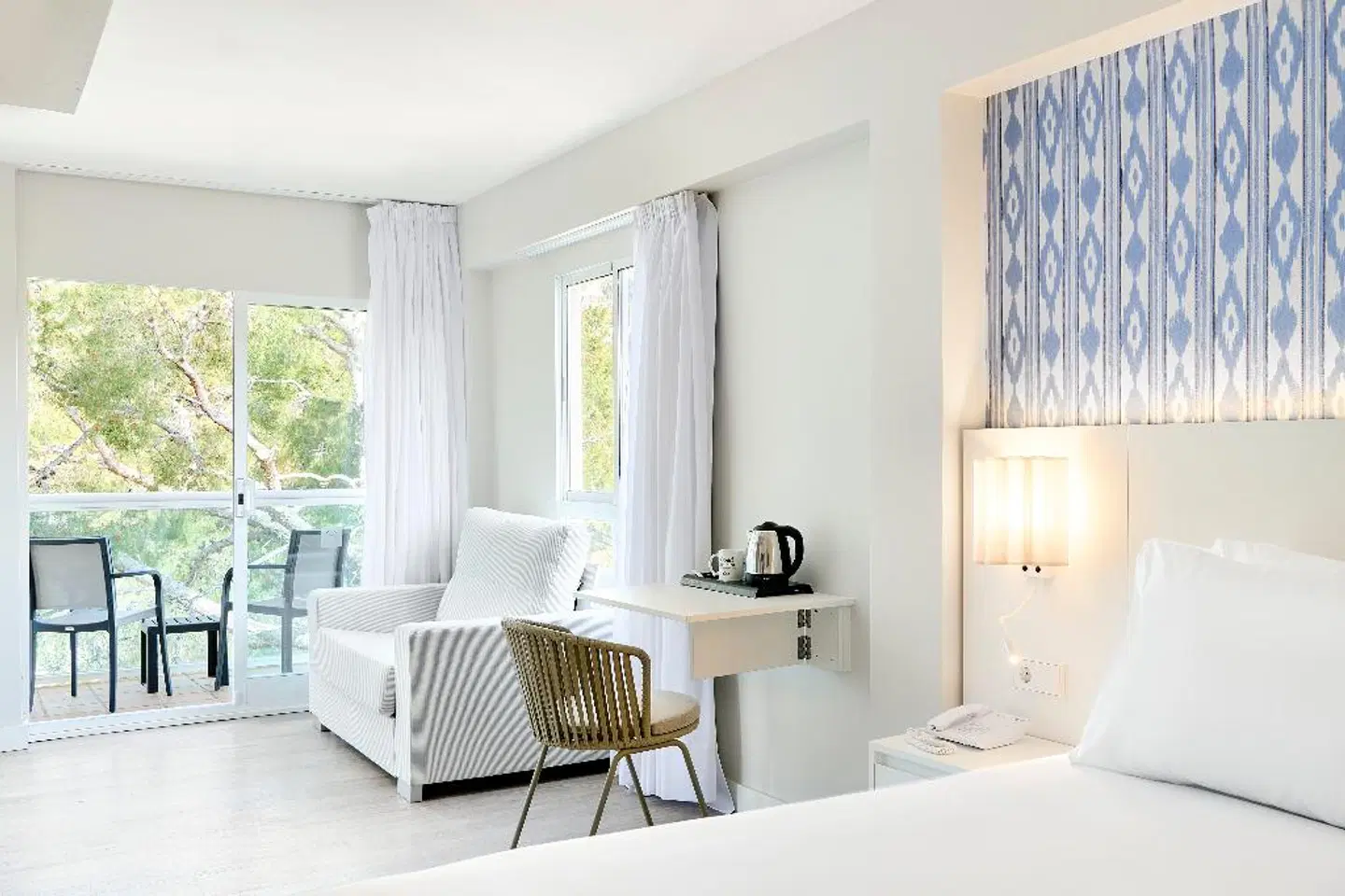 Exe Portals Nous ROOM_EXAMPLE