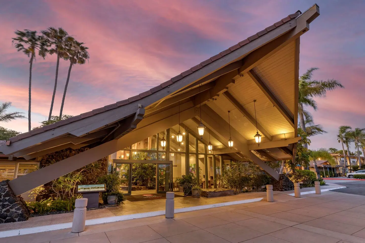 Best Western Plus Island Palms Hotel & Marina EXTERIOR